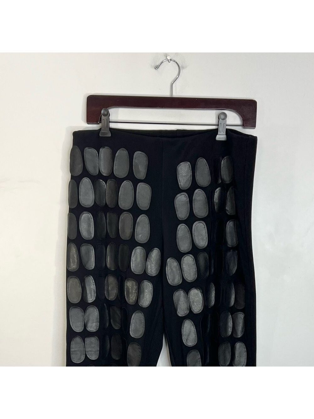 Vtg Joseph Ribkoff 70s 80s union made black cropped straight applique pants 14 - Picture 5 of 12